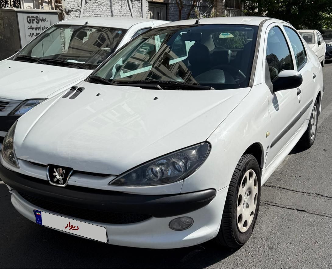 پژو ۲۰۶ صندوق دار v8 - 1394
