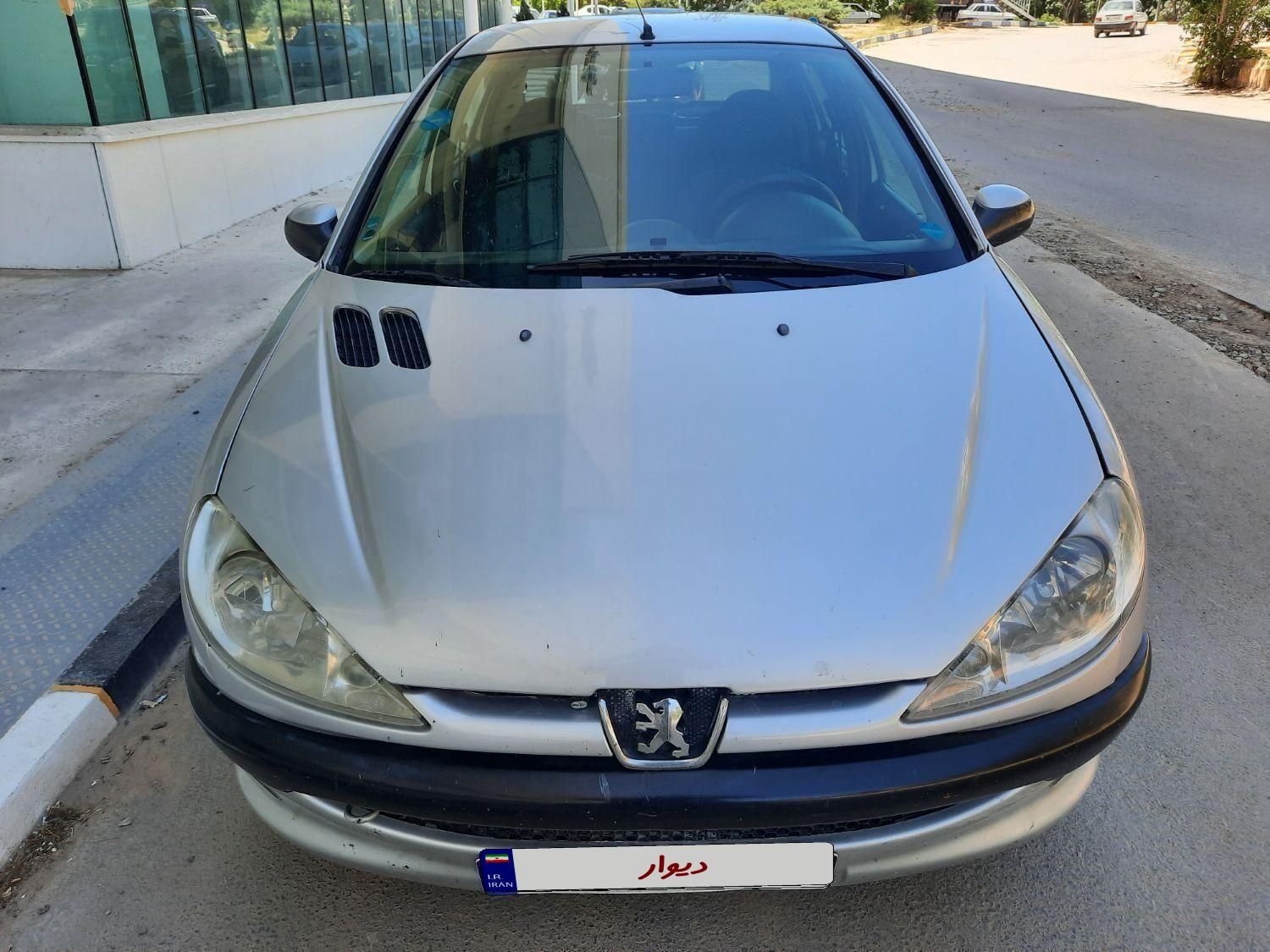 پژو ۲۰۶ صندوق دار v8 - 1386