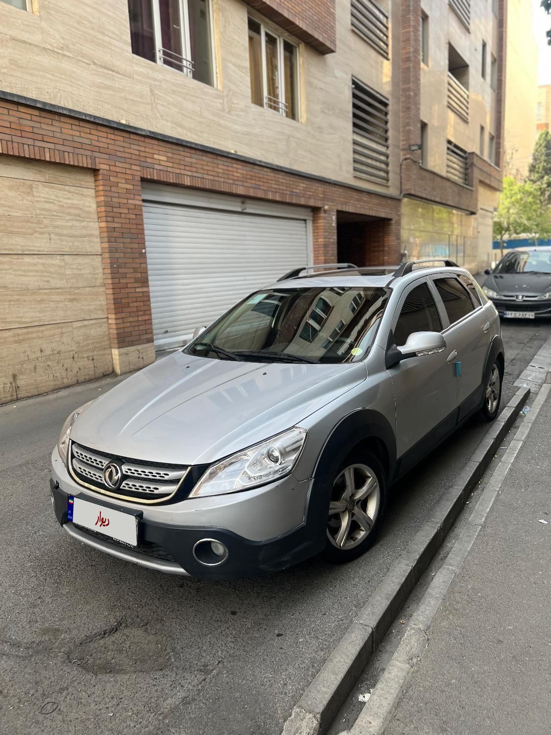 خودرو دانگ فنگ، H30 کراس آگهی ann_18630374