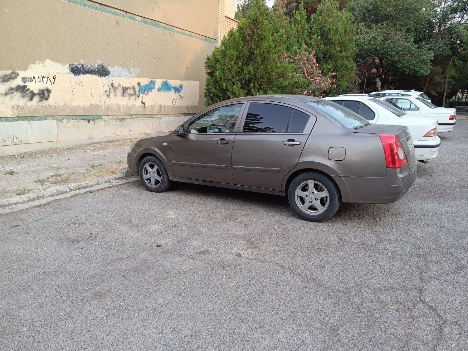 ام وی ام 530 دنده ای - 2012