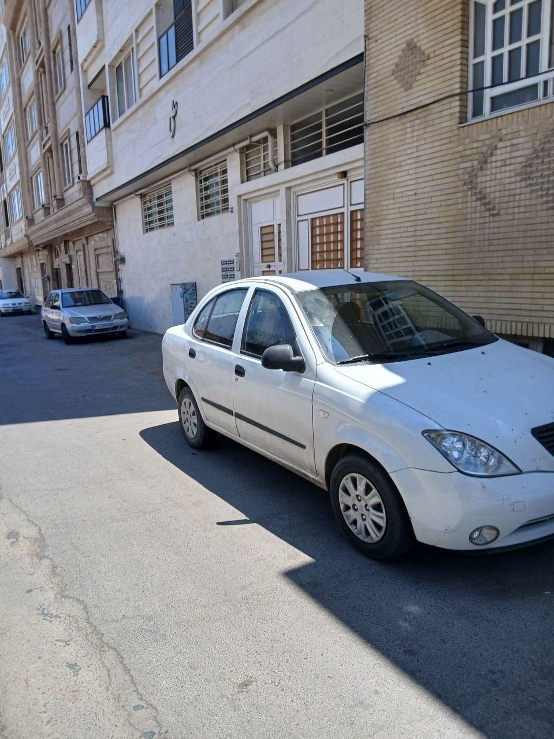 تیبا صندوق دار EX - 1390