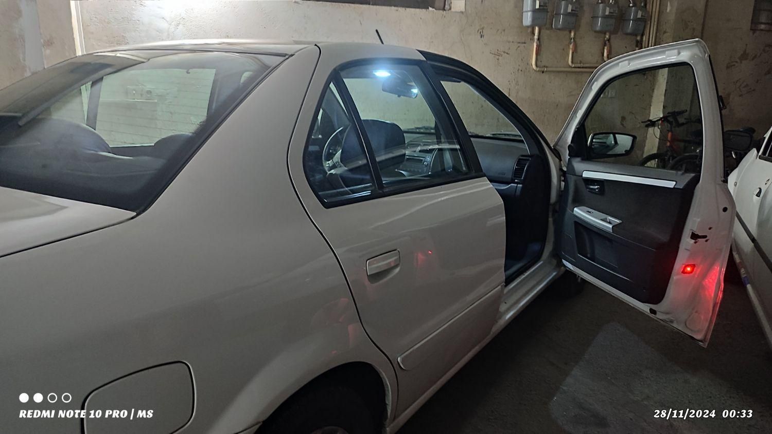 سمند LX EF7 - 1395