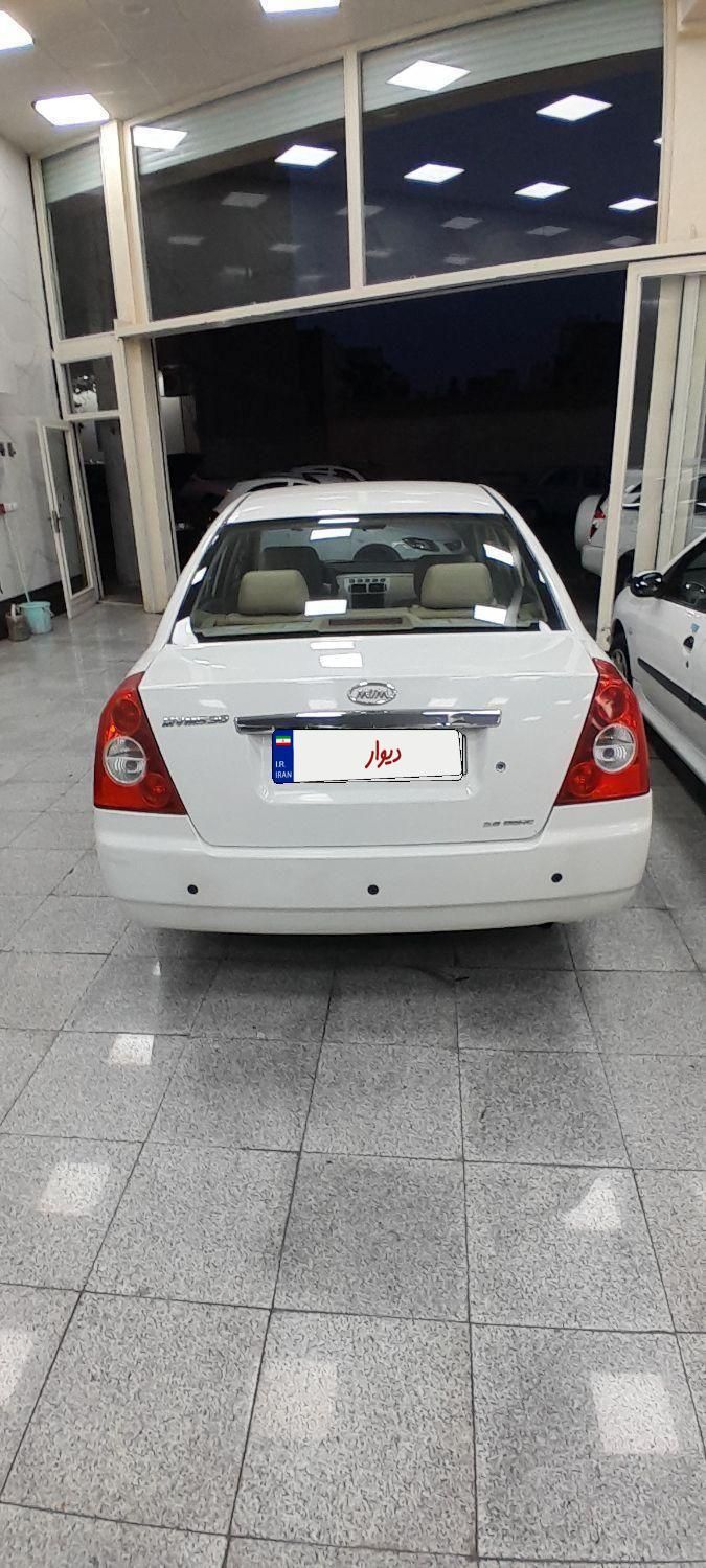 ام وی ام 530 دنده ای - 2014