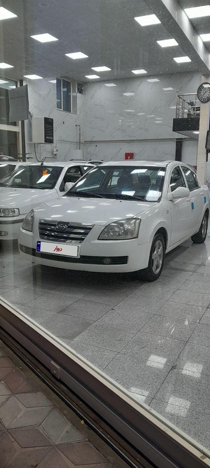 ام وی ام 530 دنده ای - 2014