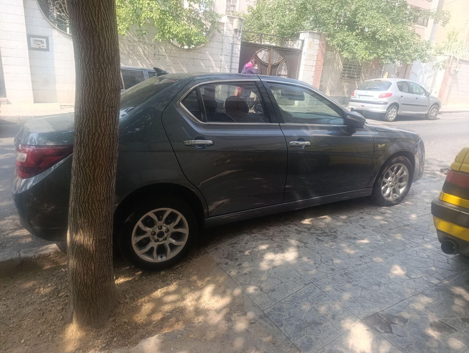 دنا پلاس توربو اتوماتیک - 1401