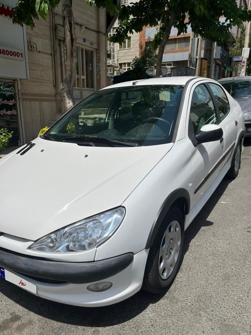 پژو ۲۰۶ صندوق دار v20 - 1386