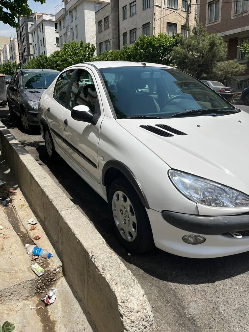 پژو ۲۰۶ صندوق دار v20 - 1386