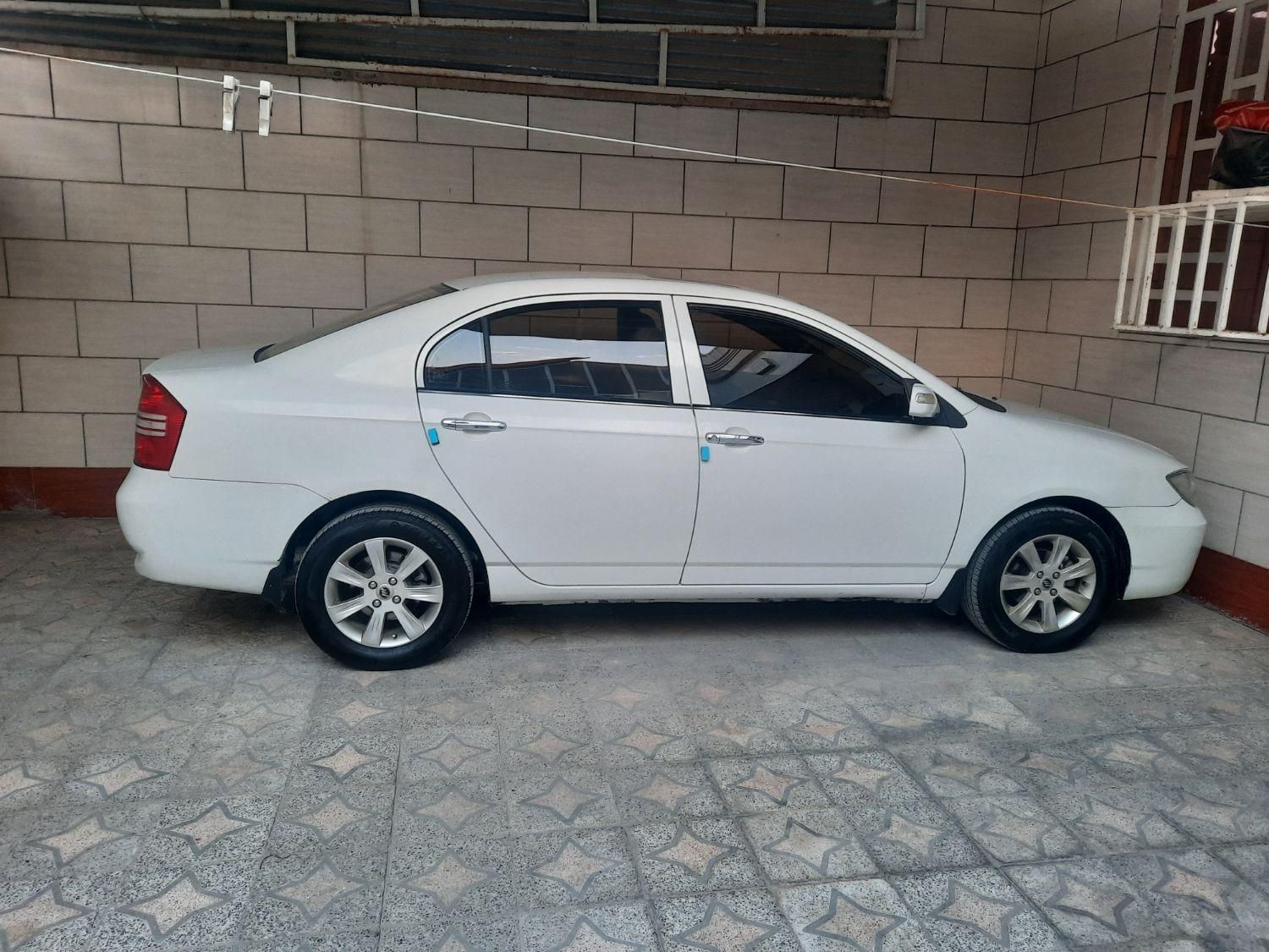لیفان 620 دنده ای 1800 - 2015