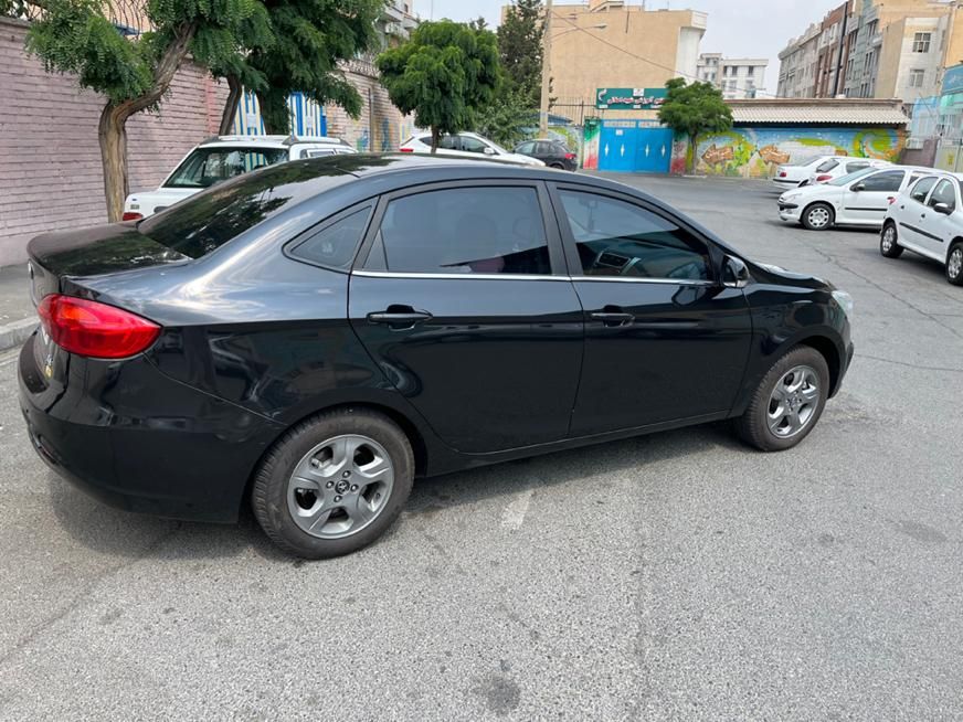 جک J4 اتوماتیک ساده - 2023