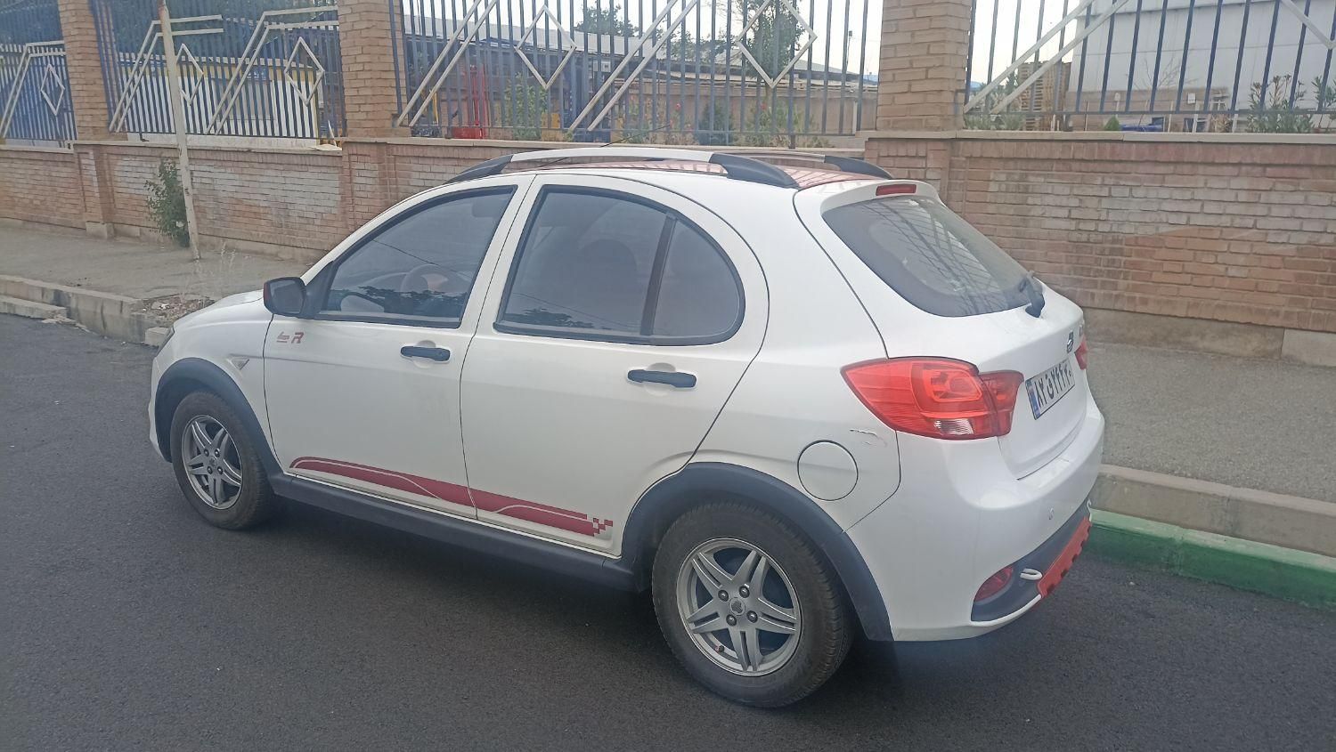 کوییک R دنده‌ای - 1400