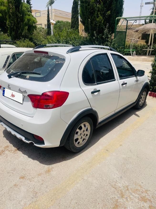 خودرو کوییک، معمولی آگهی ann_18632615