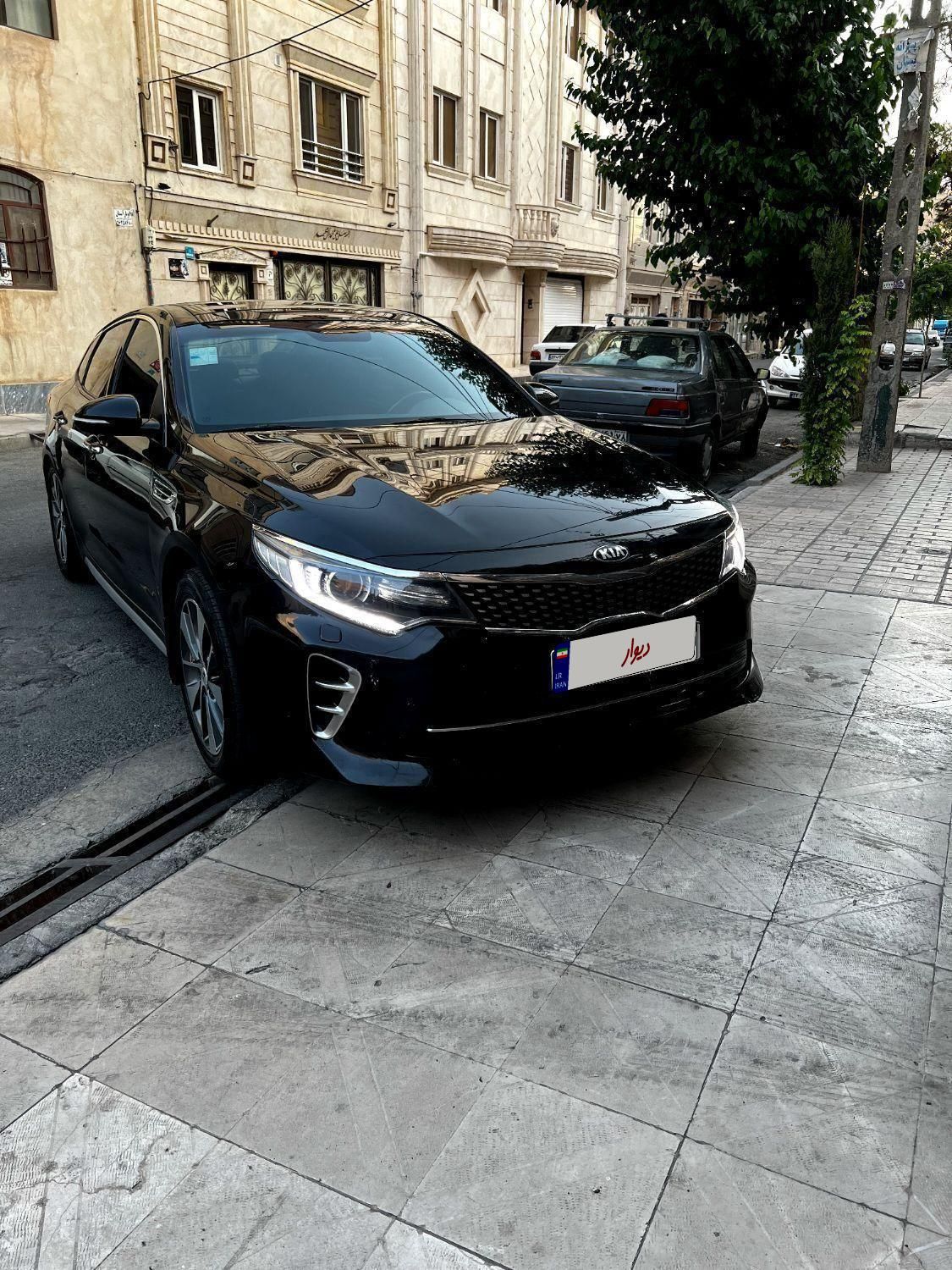 خودرو کیا، اپتیما آگهی ann_18632885