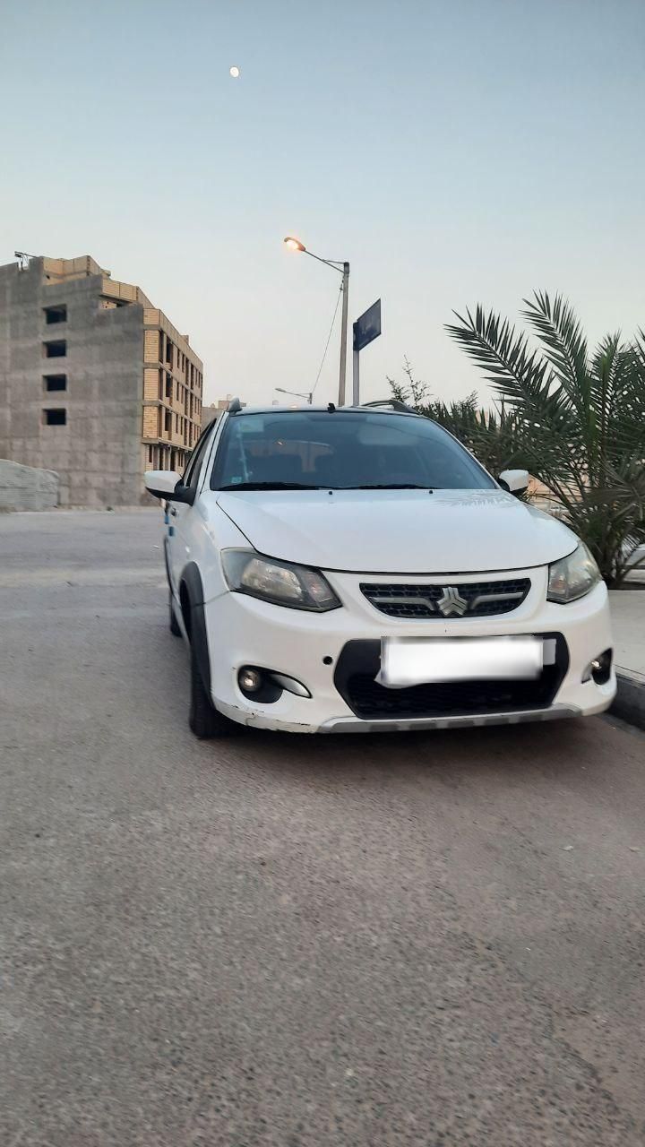خودرو کوییک، R آگهی ann_18633547