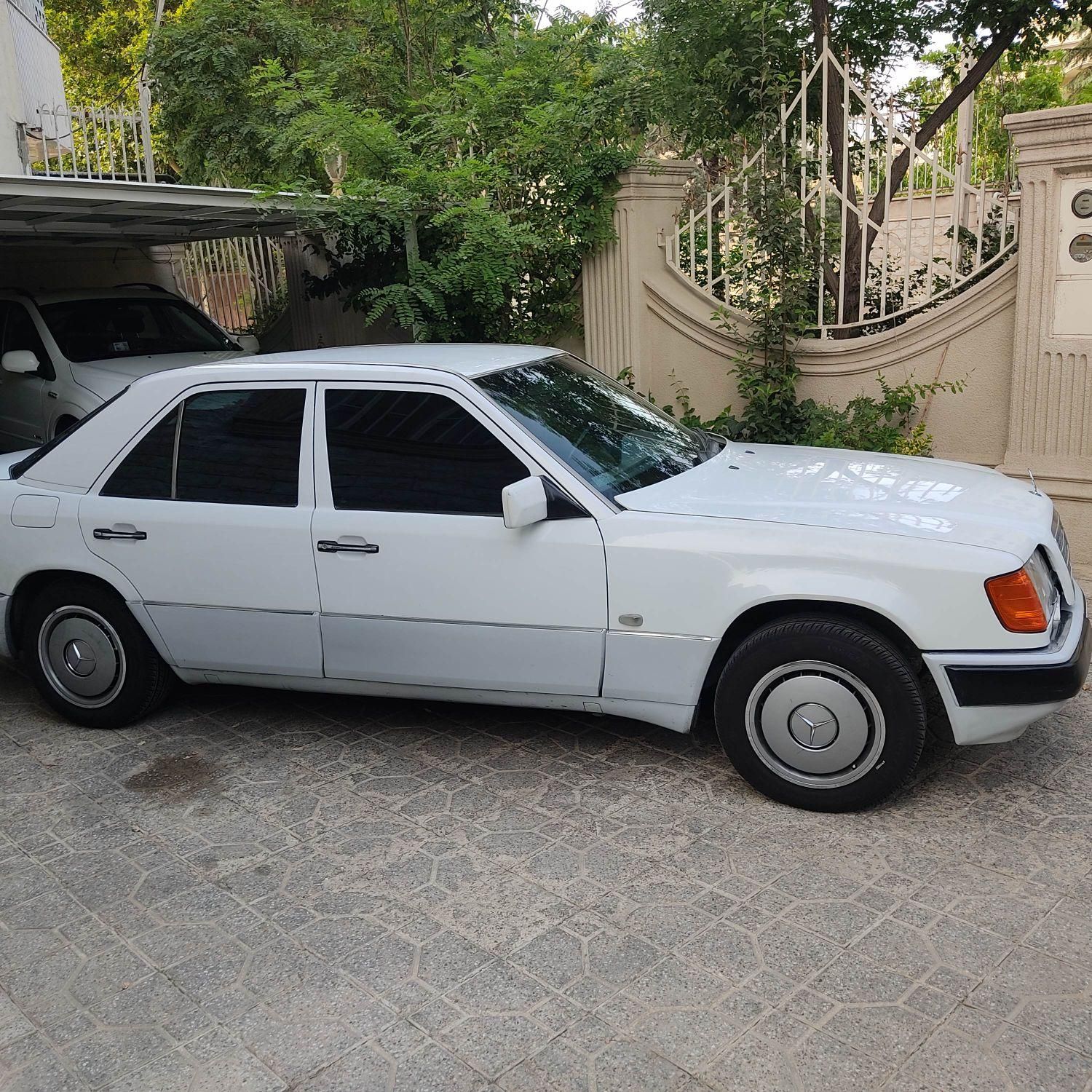 بنز E 230 - 1992