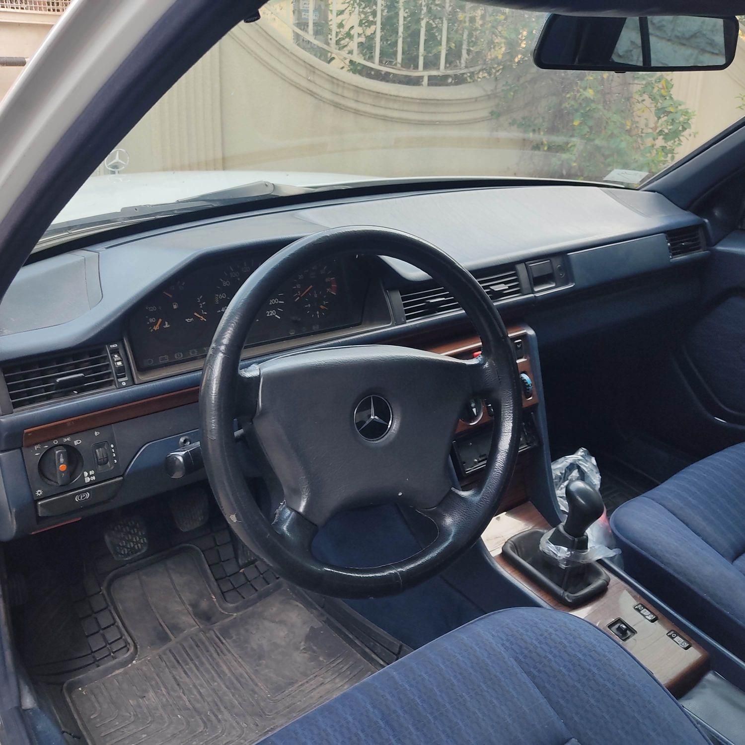 بنز E 230 - 1992