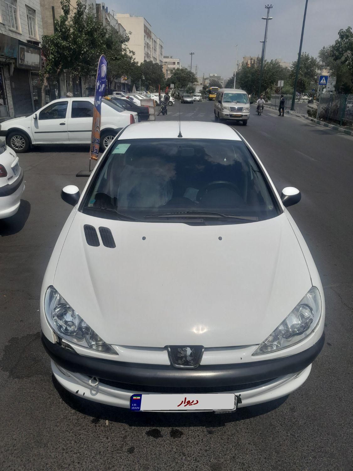 پژو ۲۰۶ صندوق دار v8 - 1395