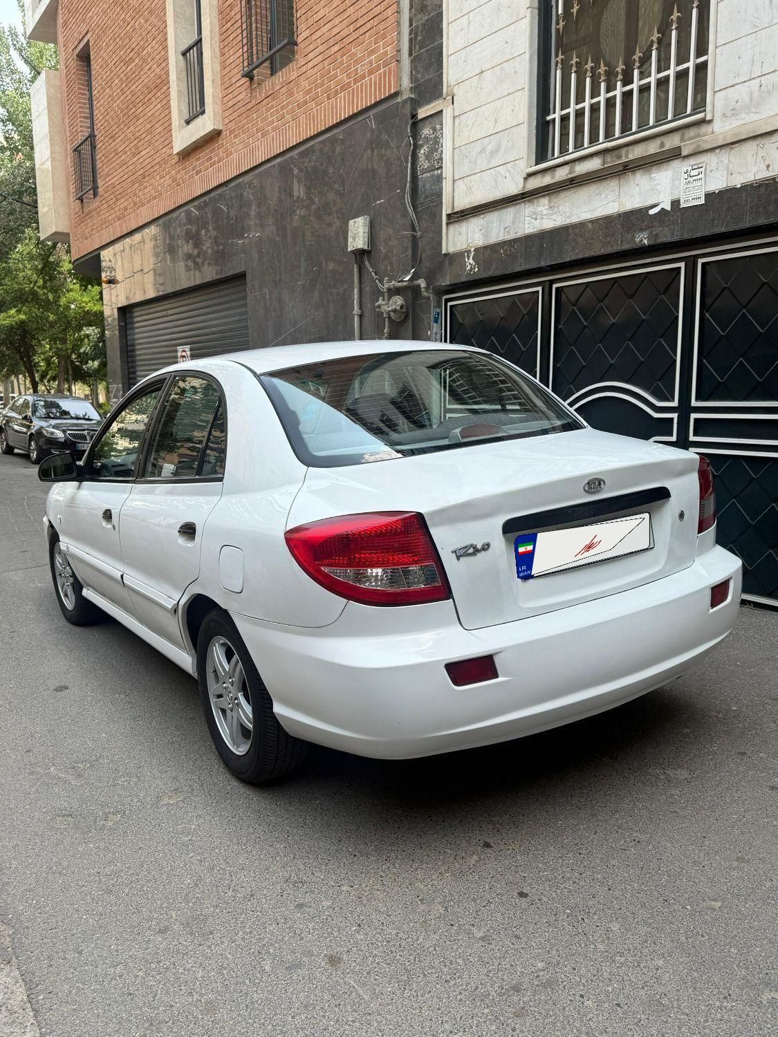 کیا ریو مونتاژ دنده ای LS - 2011