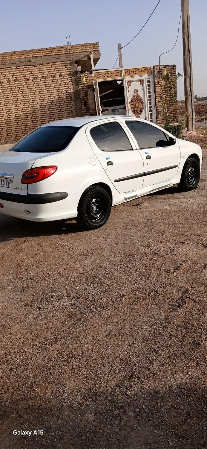 پژو ۲۰۶ صندوق دار v8 - 1396