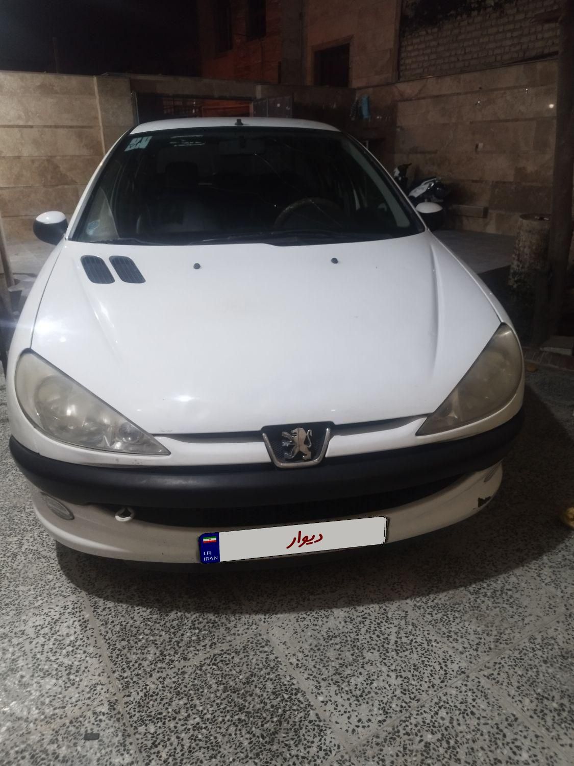 پژو ۲۰۶ صندوق دار v8 - 1395