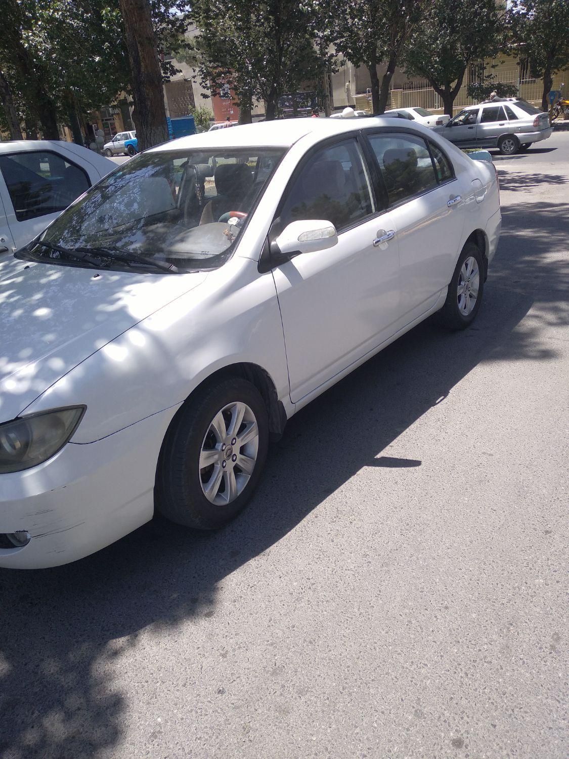 لیفان 620 دنده‌ای 1600 - 2011