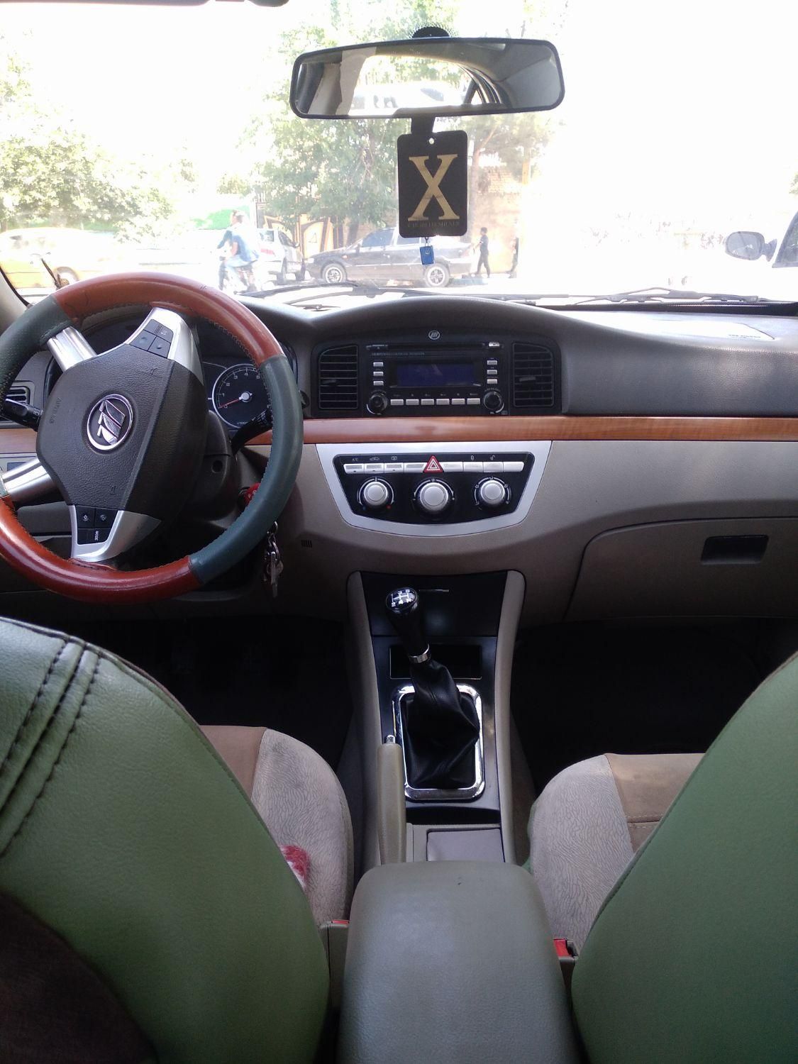 لیفان 620 دنده‌ای 1600 - 2011