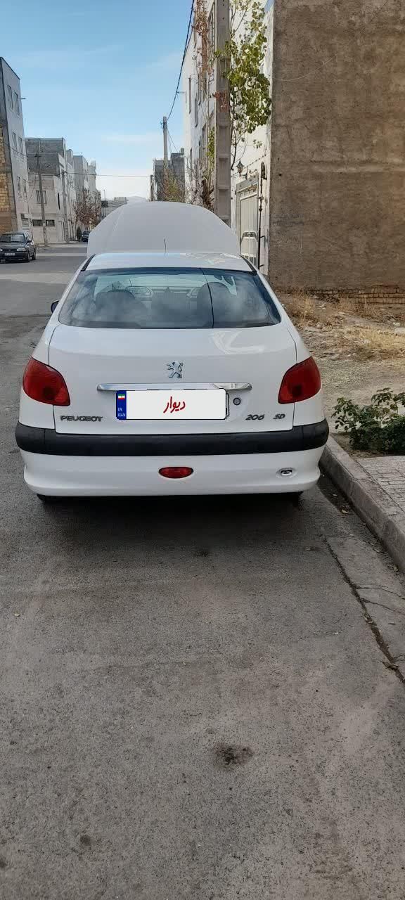 پژو ۲۰۶ صندوق دار v8 - 1394
