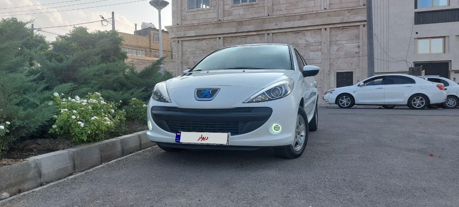 پژو 207 پانوراما دنده‌ای - 1400