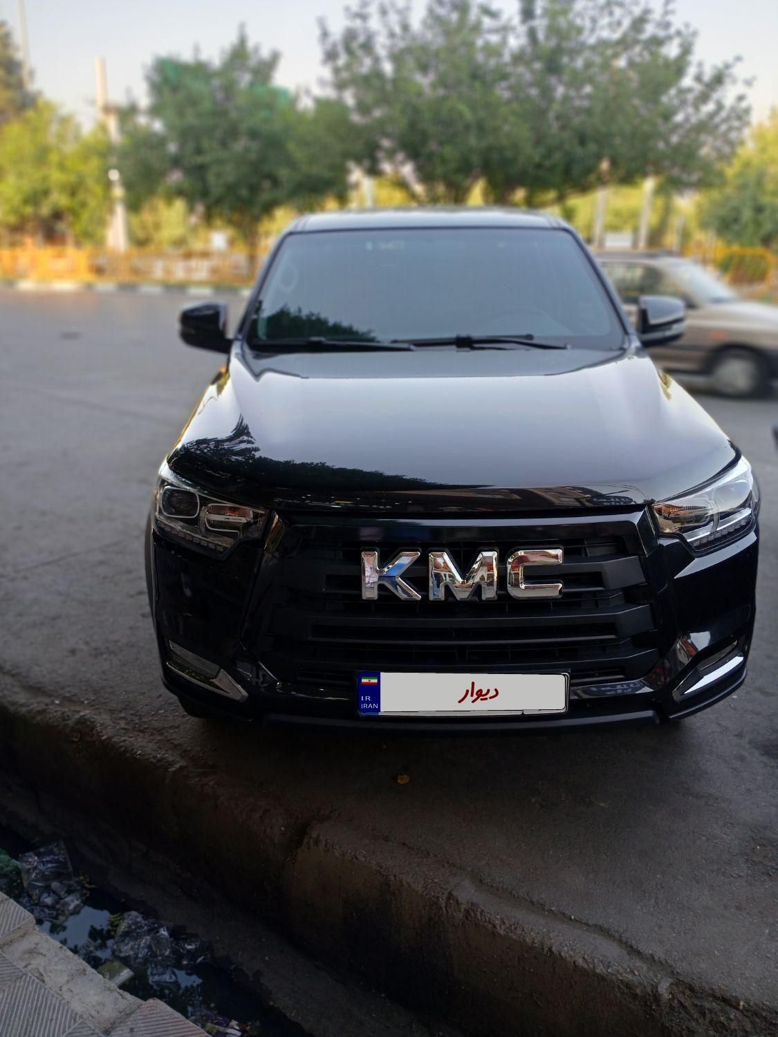 خودرو کی ام سی، T8 آگهی ann_18634988