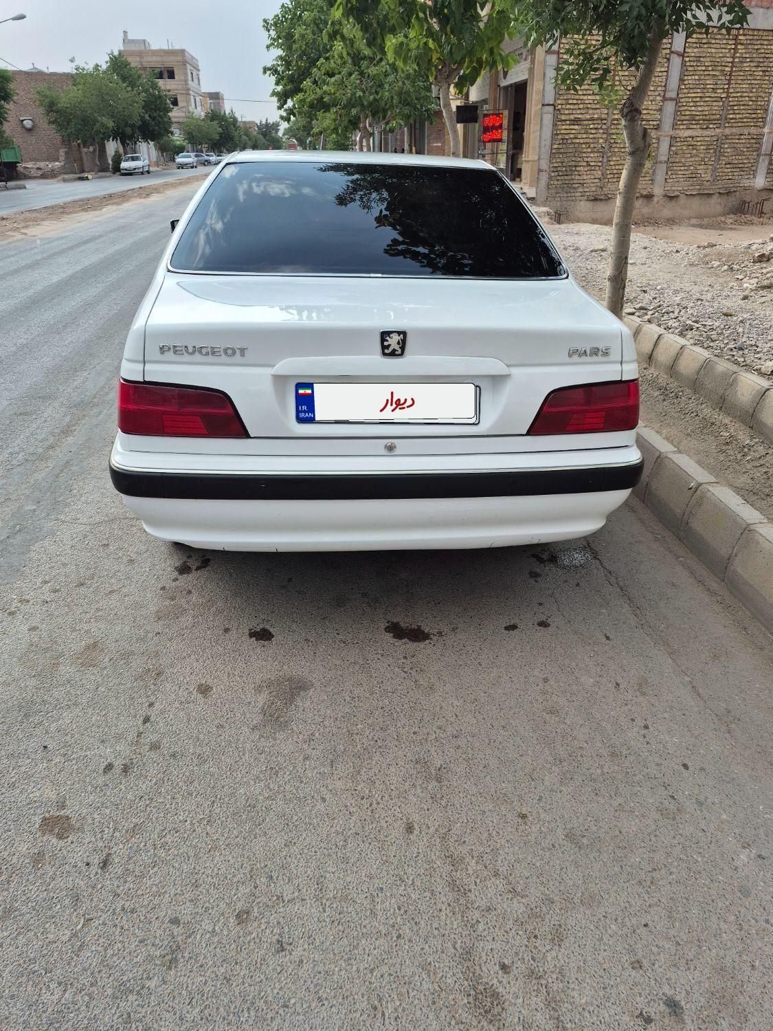 پژو پارس XU7P - 1401