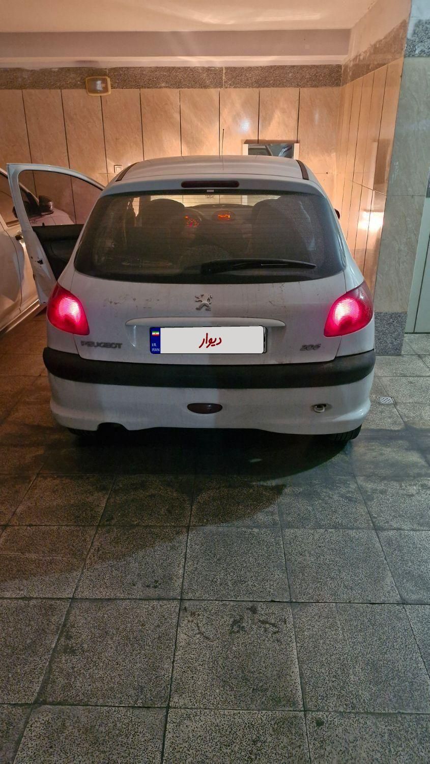 خودرو پژو، 206 آگهی ann_18635056