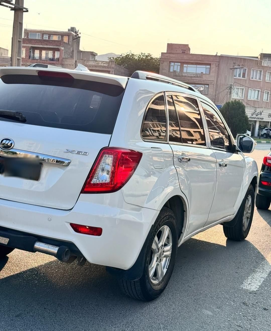 لیفان X60 دنده‌ای - 2014