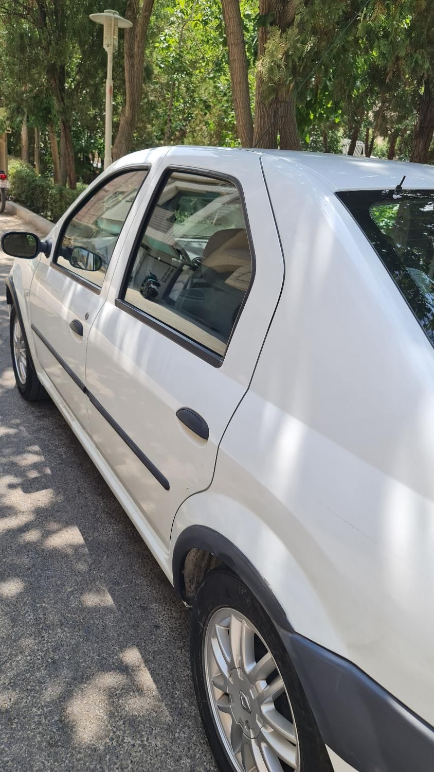 خودرو رنو، تندر 90 آگهی ann_18635287