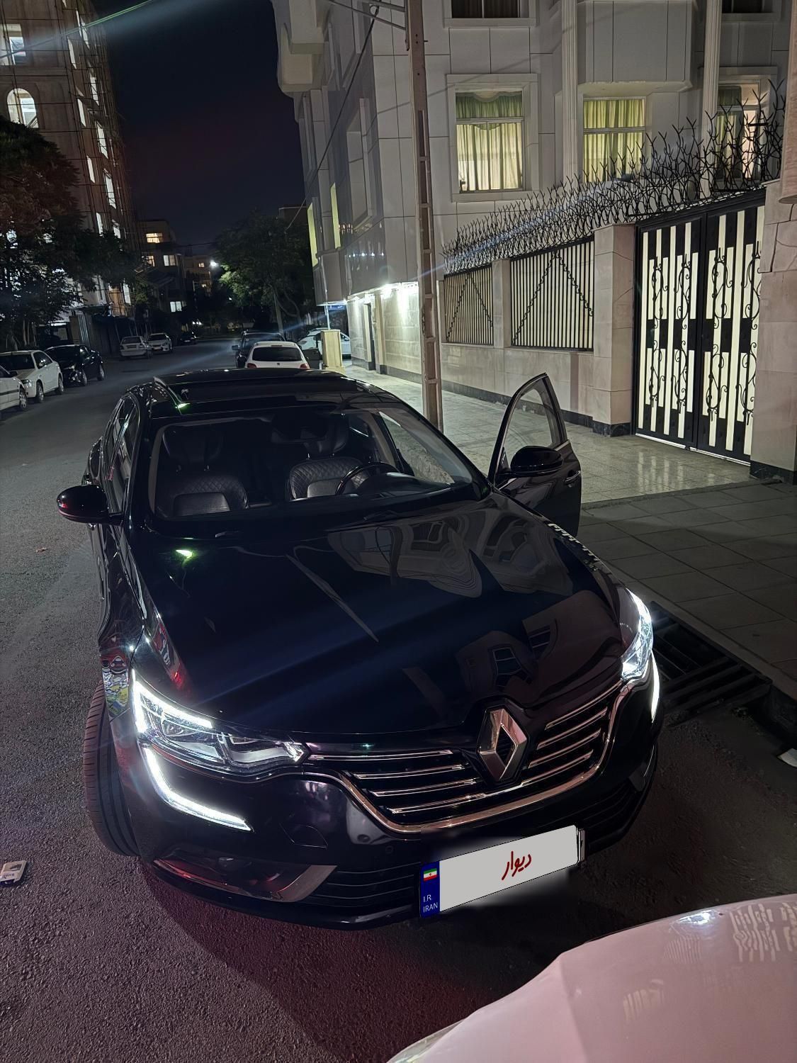 خودرو رنو، تالیسمان آگهی ann_18635497