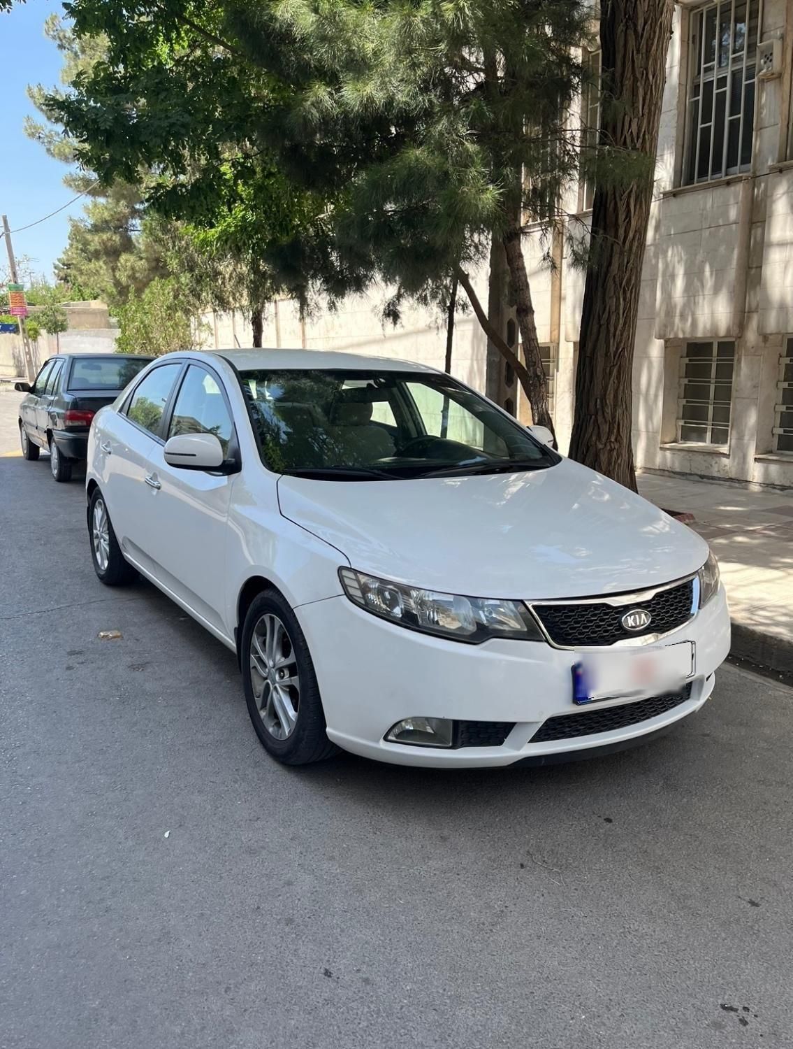 خودرو کیا، سراتو مونتاژ آگهی ann_18635525
