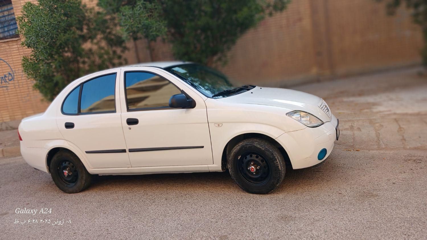 تیبا صندوق دار SX - 1400