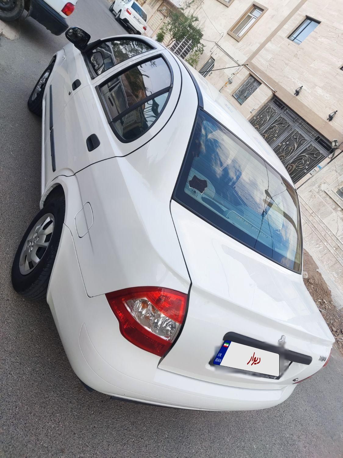 تیبا صندوق دار SX - 1398