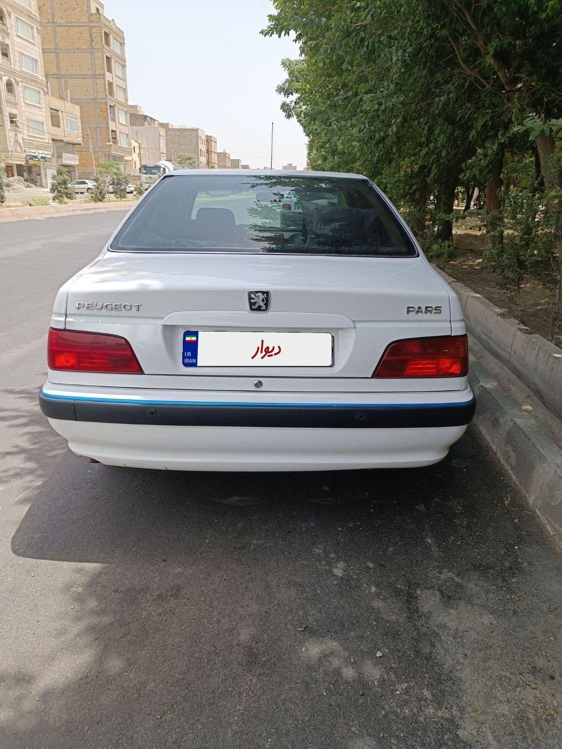 پژو پارس XU7P - 1402