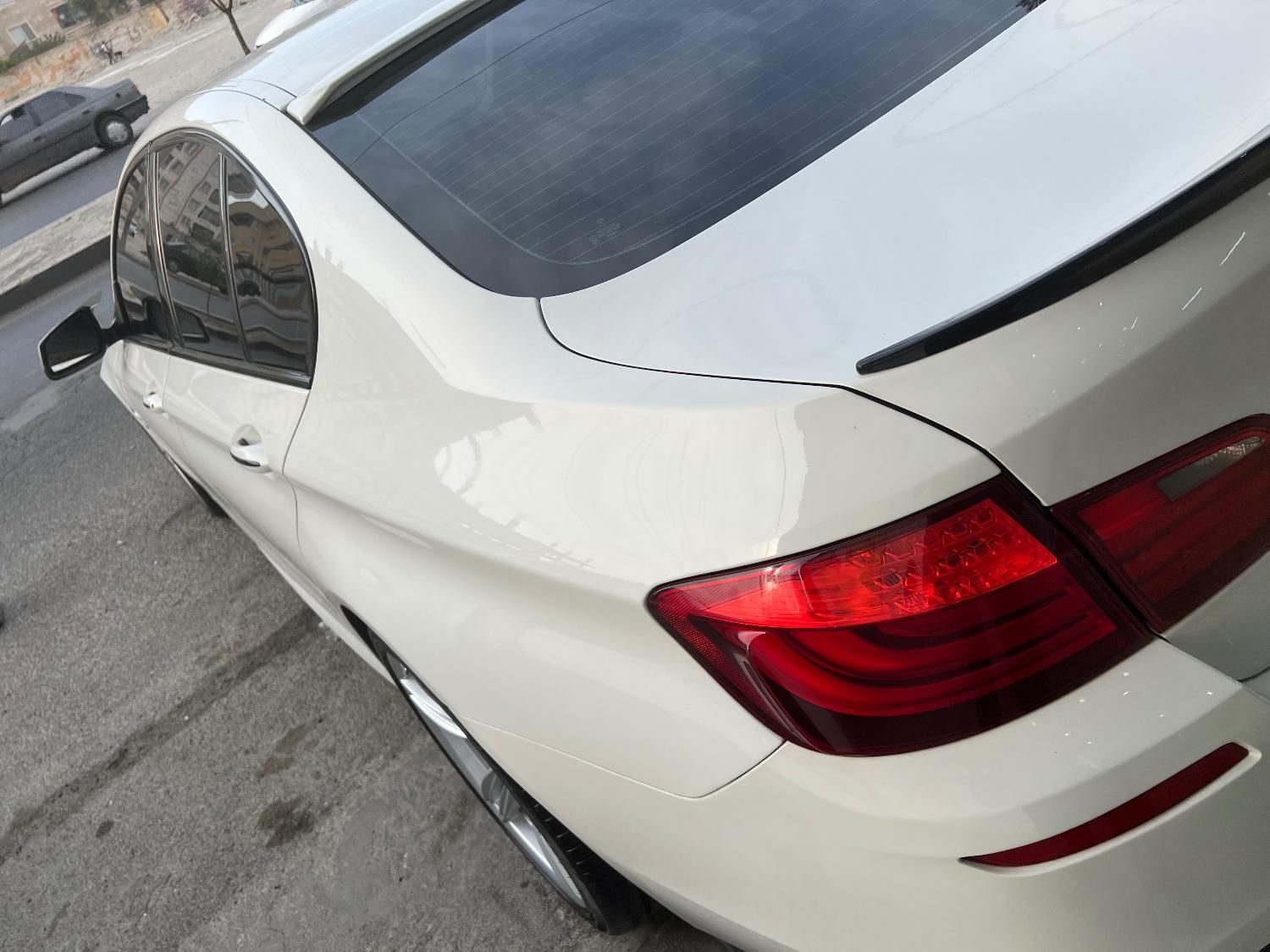 ب ام و سری 5 523i - 2011