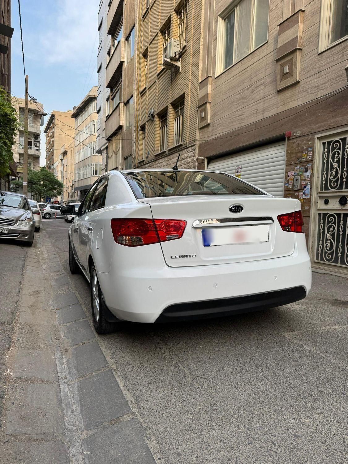 کیا سراتو 2.0 لیتر اتوماتیک GT لاین - 2018