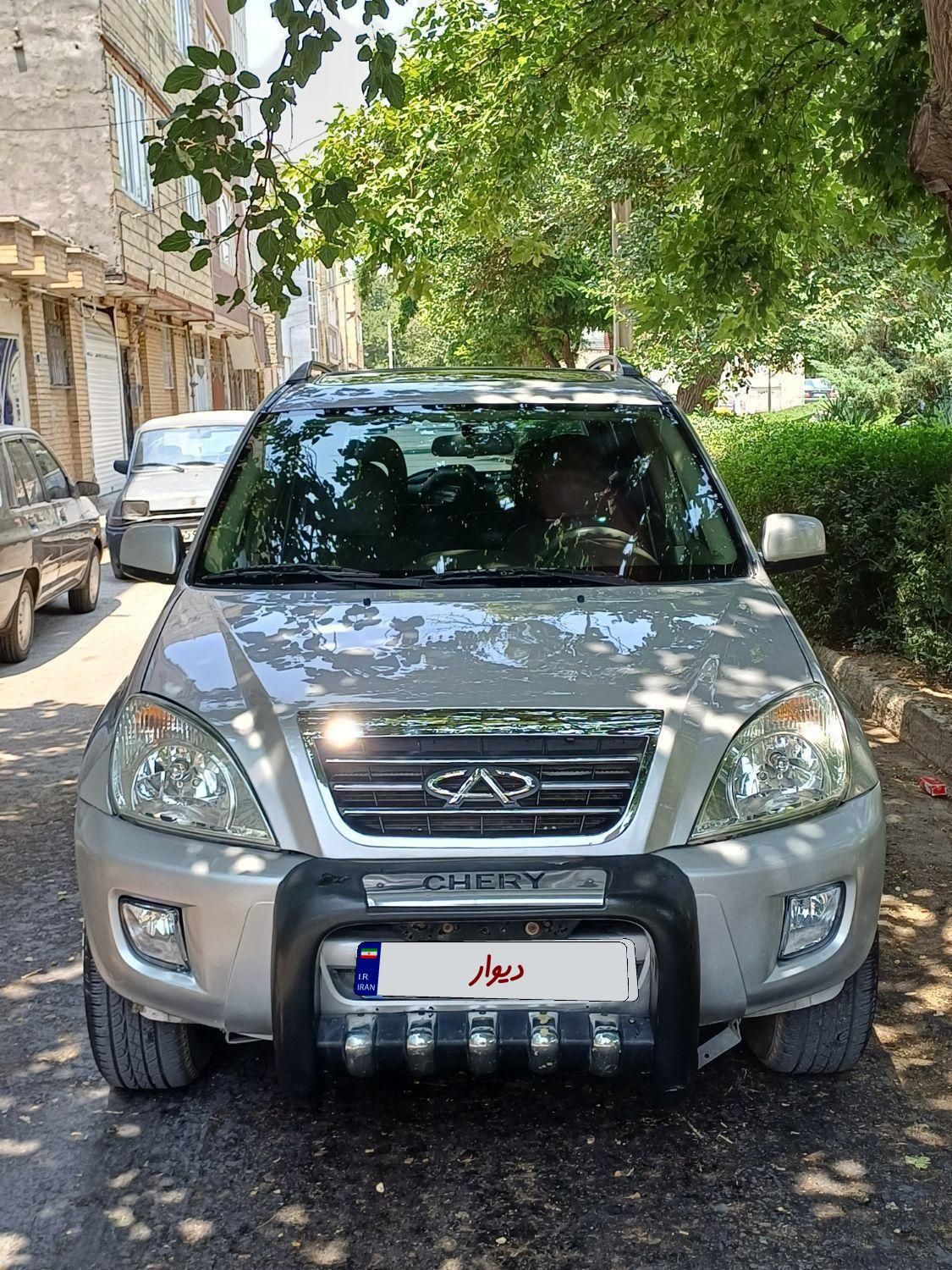 خودرو ام وی ام، X33 آگهی ann_18636728