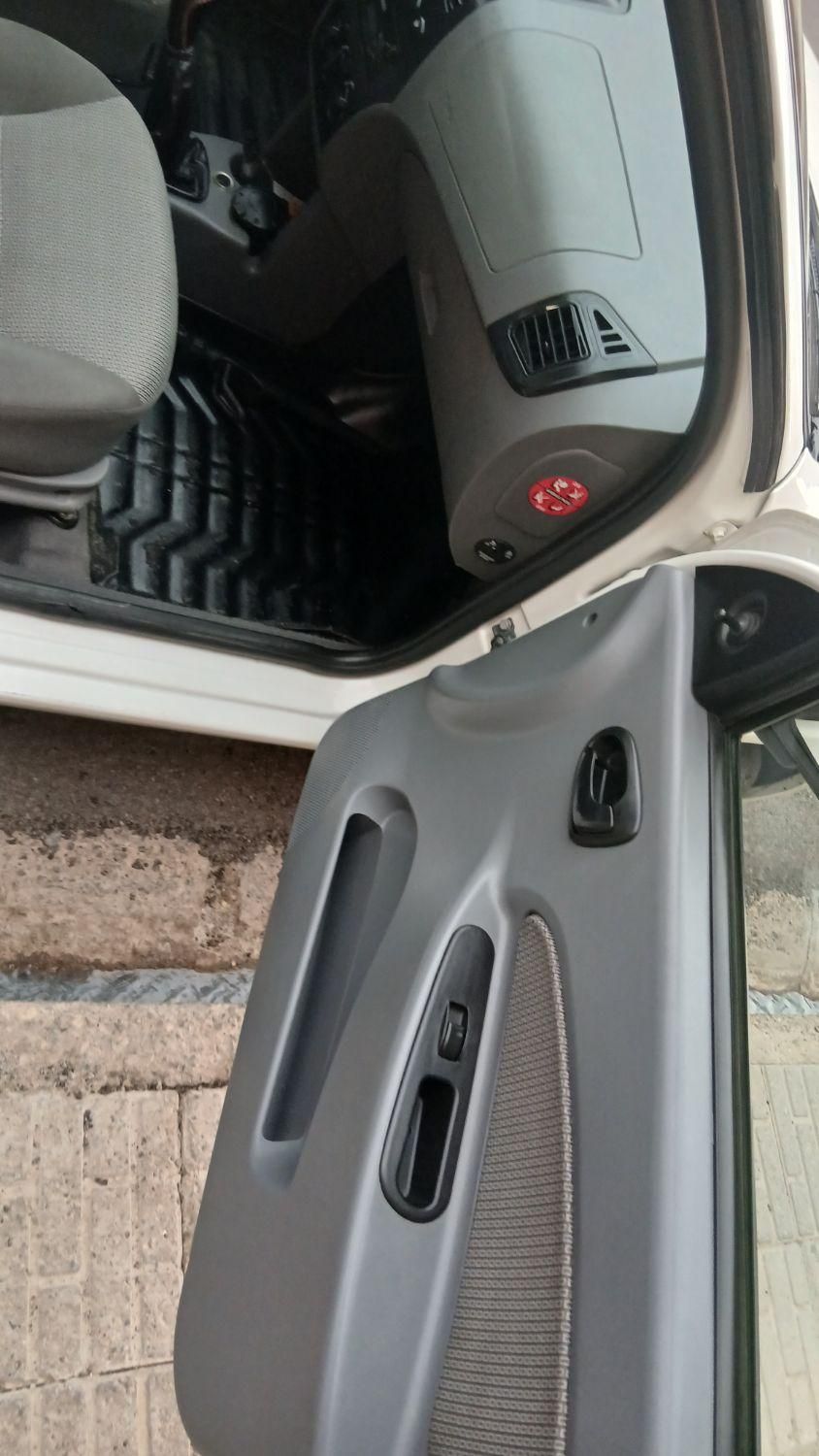 تیبا صندوق دار SX - 1399