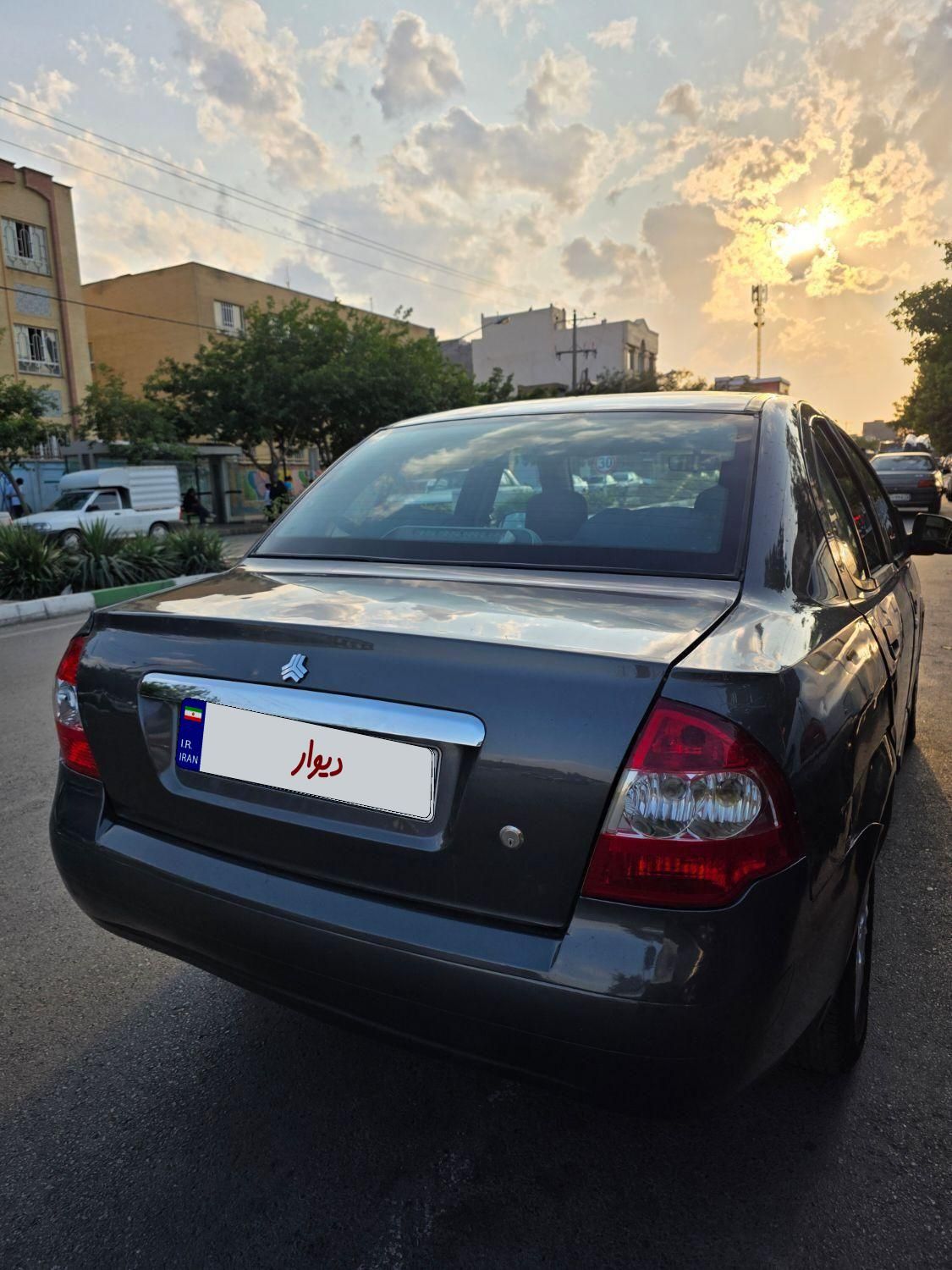 تیبا صندوق دار EX - 1393