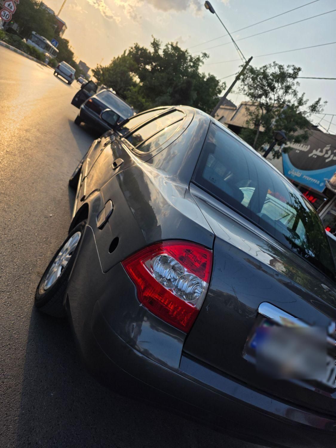 تیبا صندوق دار EX - 1393