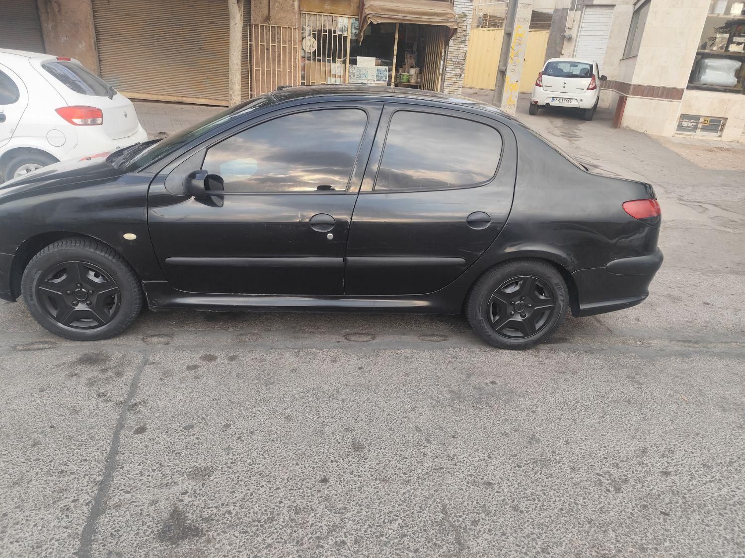 پژو ۲۰۶ صندوق دار v8 - 1390