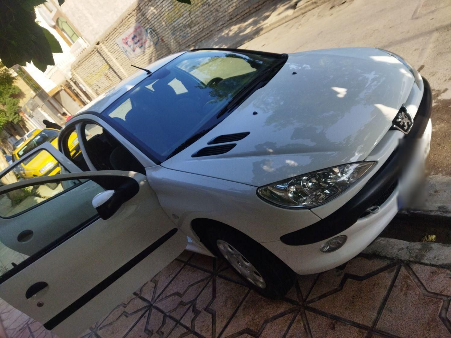 خودرو پژو، 206 آگهی ann_18637184