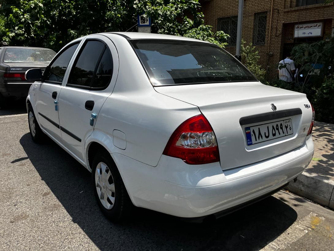 تیبا صندوق دار SX - 1400