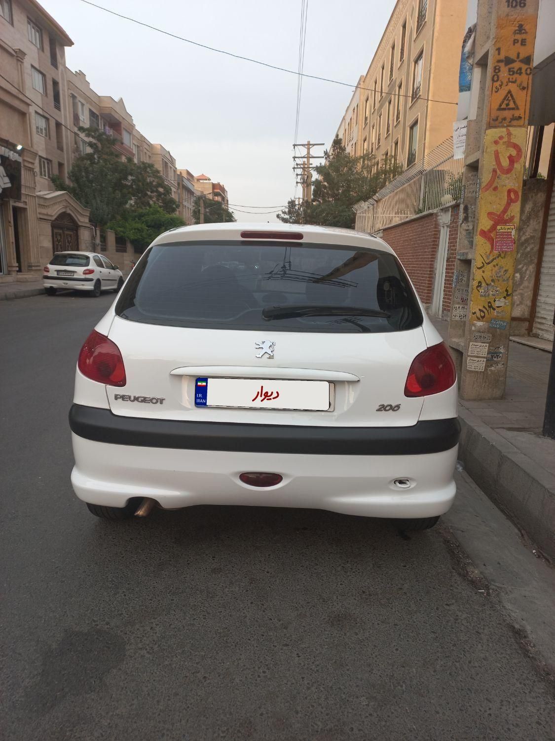 پژو 206 تیپ 2 - 1390