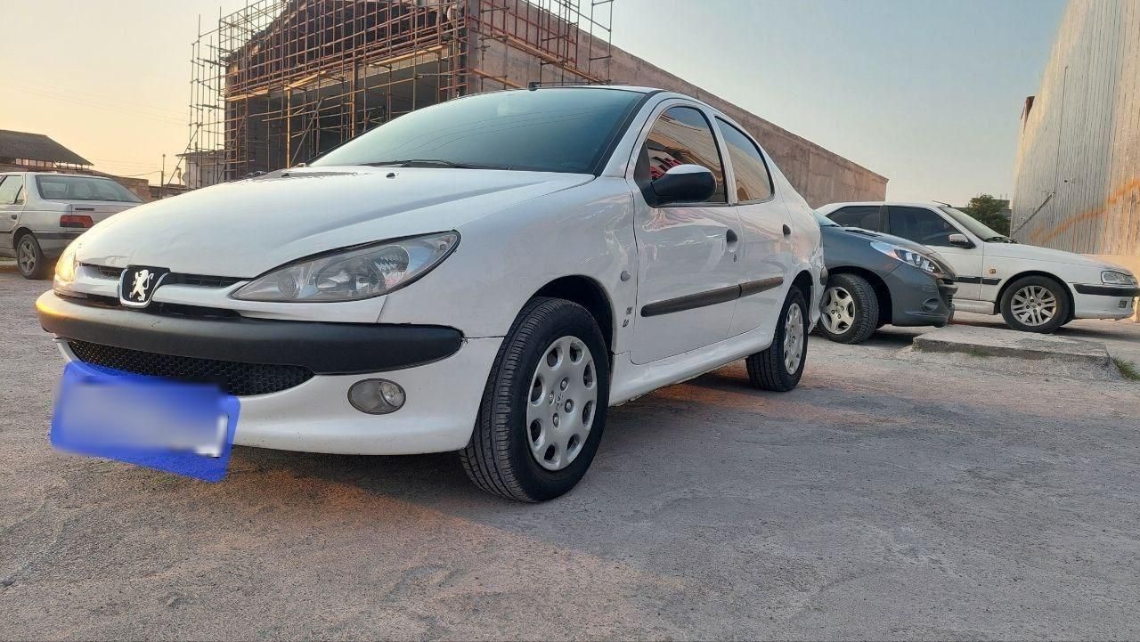 پژو ۲۰۶ صندوق دار v8 - 1394