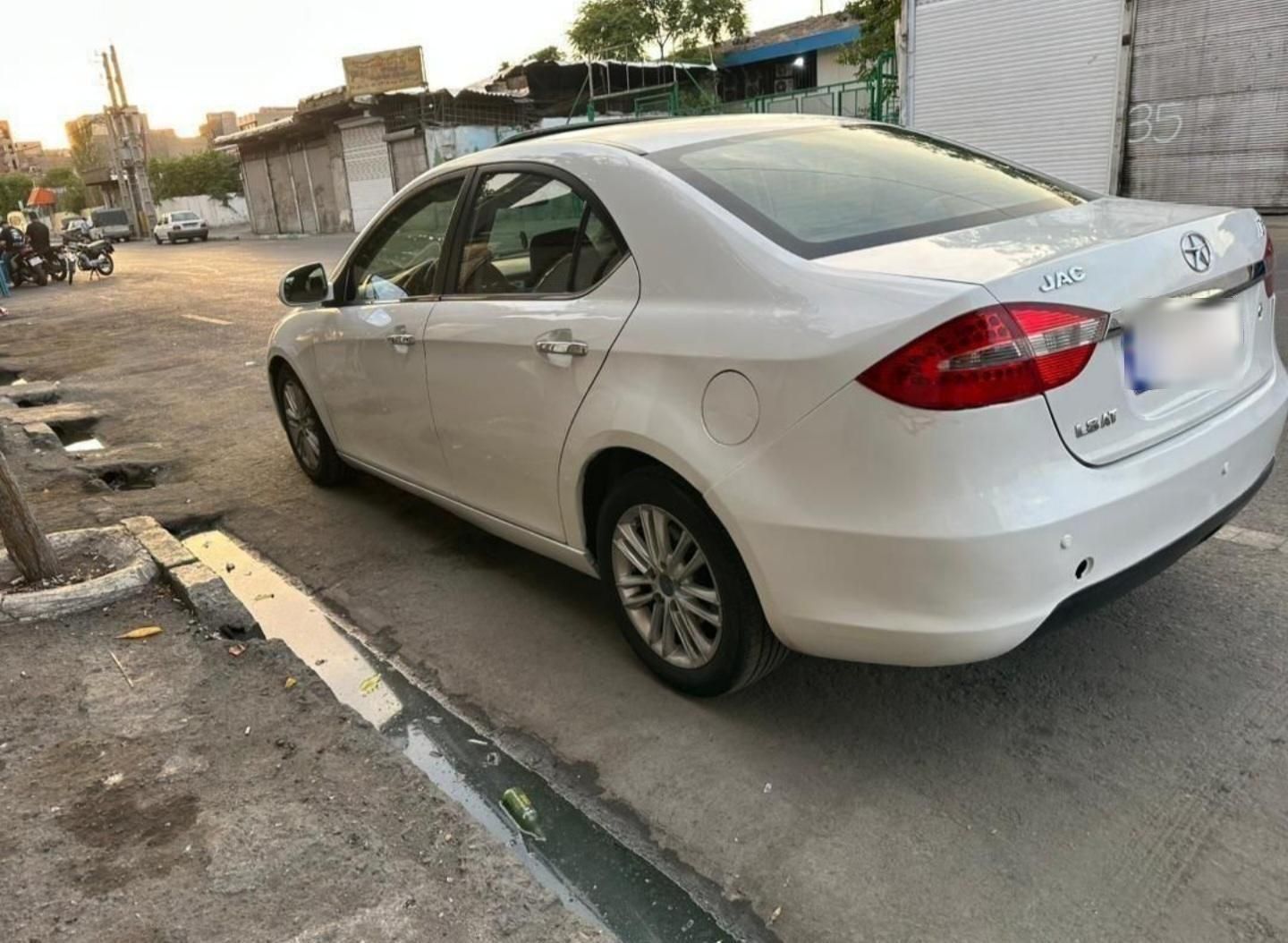جک J5 اتوماتیک - 1394