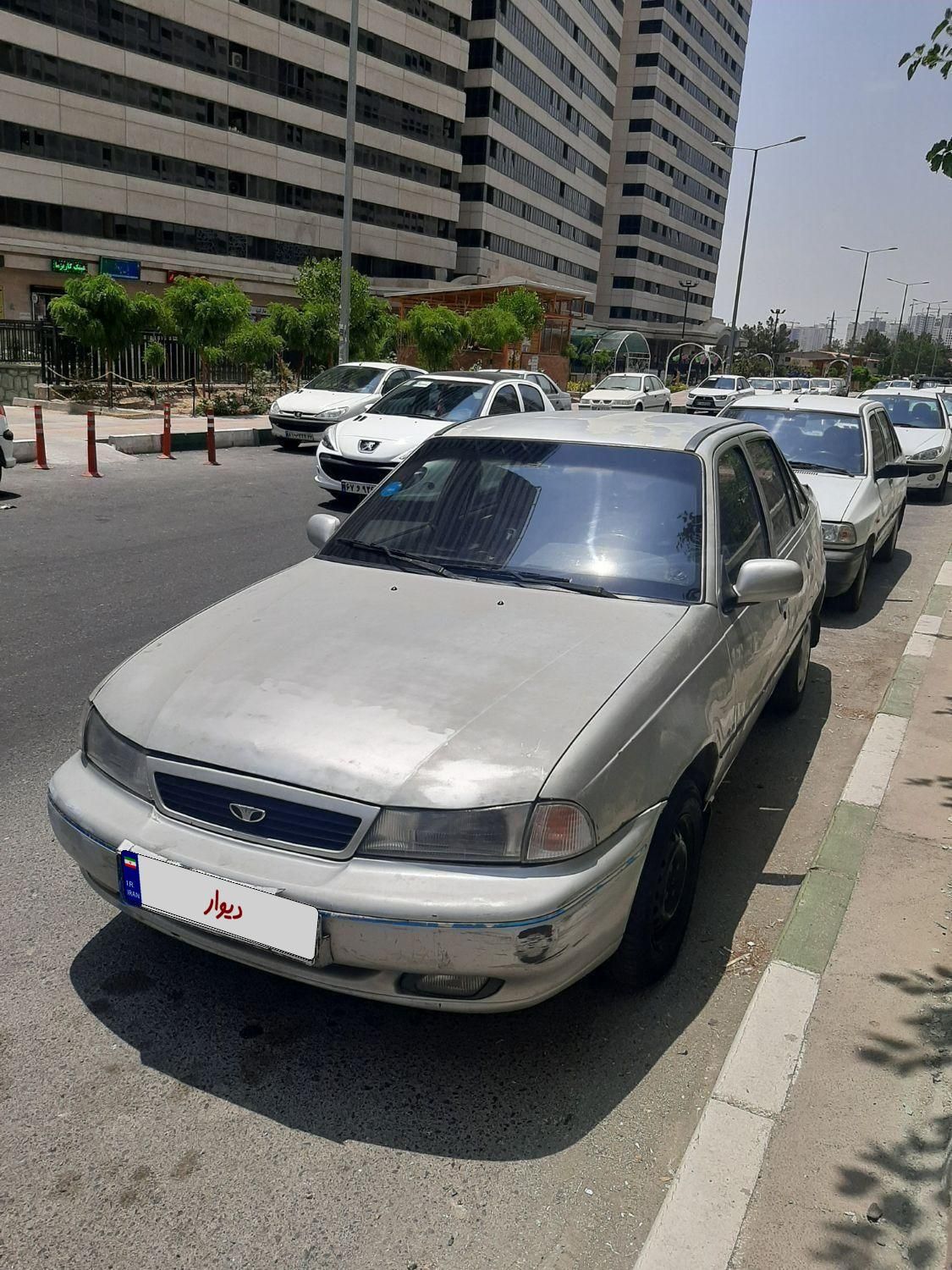 دوو سیلو سدان - 1381